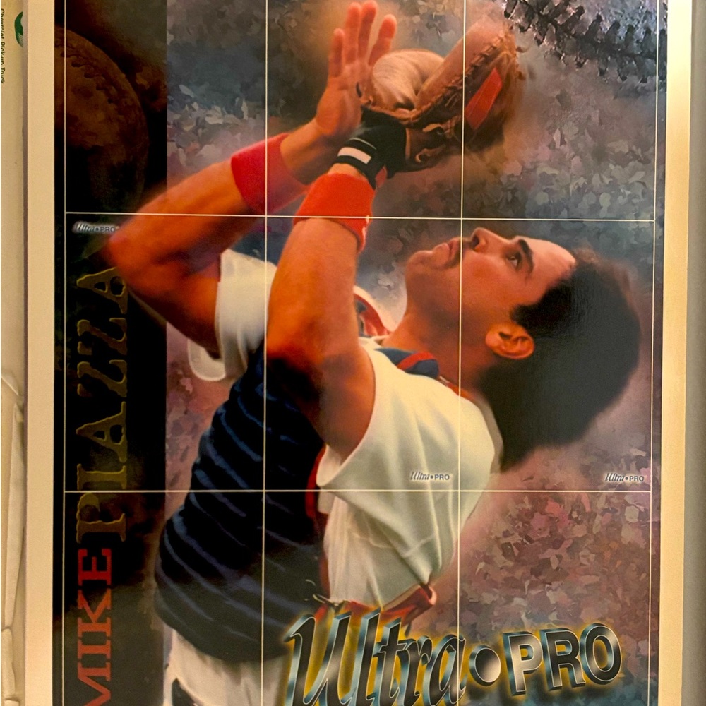 1996 Rembrandt Ultra Pro 8x10 Glossy Uncut Mike Piazza Full Sheet of 9 Photos